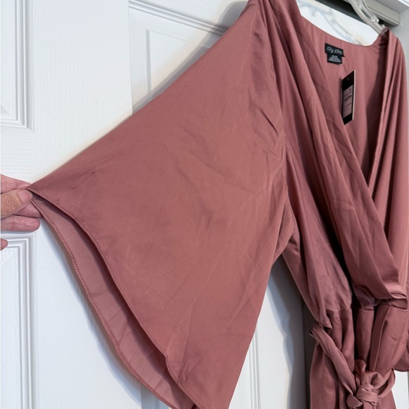 Brand New City Chic Dusty Peach Opulent Wrap Dress - Size 22 - Picture 7 of 11